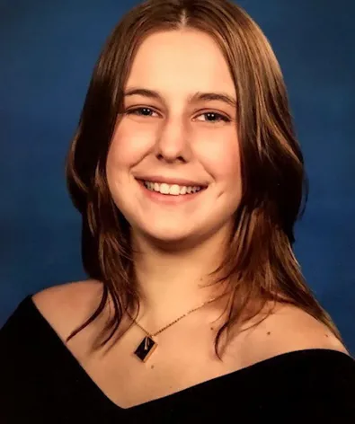 Ella Sturgis 2023